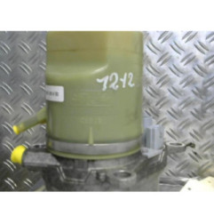 Pompe de direction FORD C-MAX 1 Photo n°1