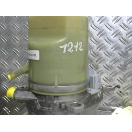 Pompe de direction FORD C-MAX 1 Photo n°1