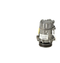 Compresseur clim RENAULT CLIO 2 CAMPUS Photo n°1