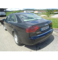 Feu arriere secondaire droit (feux) AUDI A4 2 Photo n°11