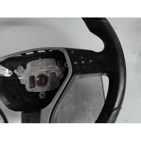 Volant MERCEDES CLASSE CLA 117