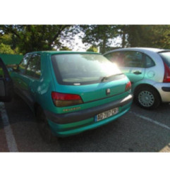 Feu arriere principal droit (feux) PEUGEOT 306 Photo n°4