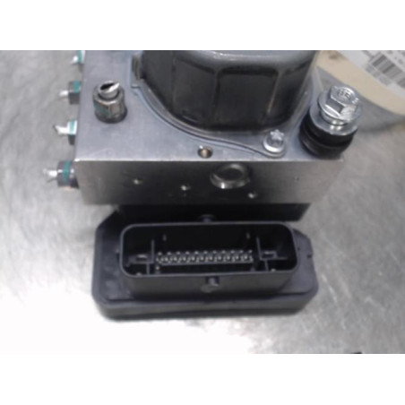 Bloc ABS (freins anti-blocage) RENAULT CAPTUR Photo n°1