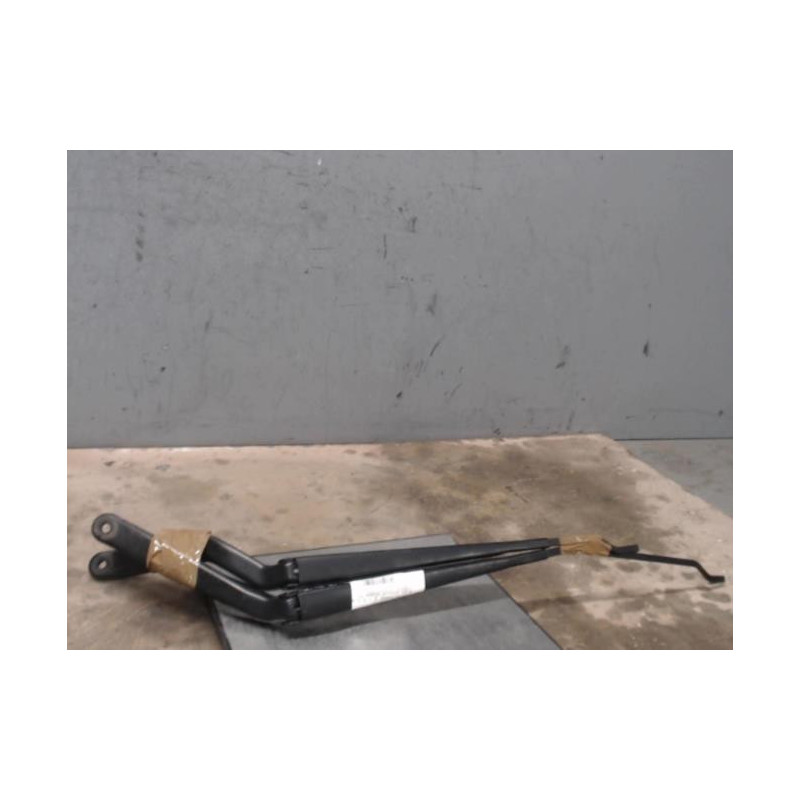 Bras essuie glace avant FORD FUSION