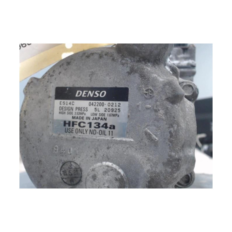 Compresseur clim TOYOTA PRIUS 3