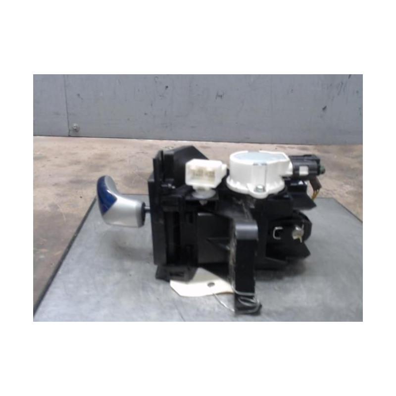 Levier de vitesses TOYOTA PRIUS 3