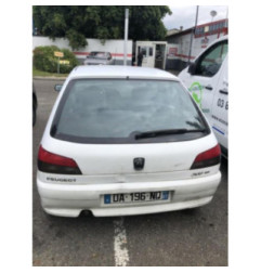 Feu arriere principal droit (feux) PEUGEOT 306 Photo n°3