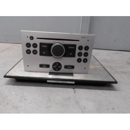 Autoradio d'origine OPEL TIGRA 2 Photo n°1