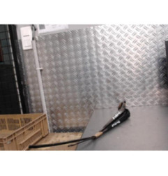 Bras essuie glace avant RENAULT TWINGO 3 Photo n°1