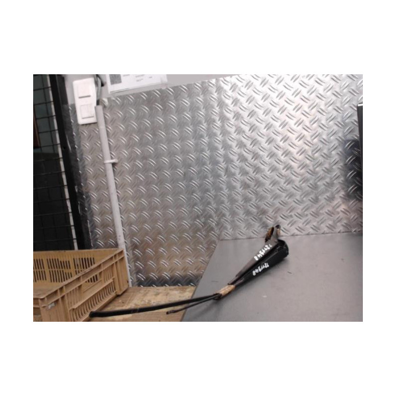 Bras essuie glace avant RENAULT TWINGO 3