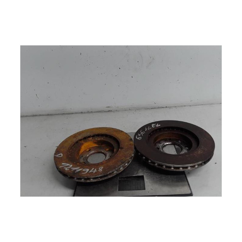 Paire de disques avant (freinage) RENAULT TWINGO 3