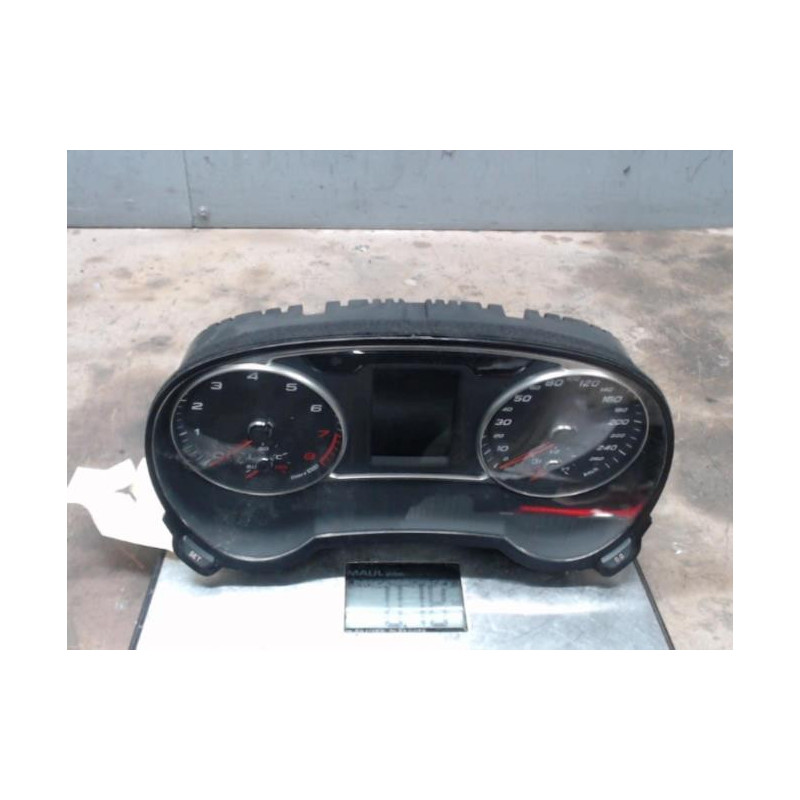 Compteur AUDI A1 1