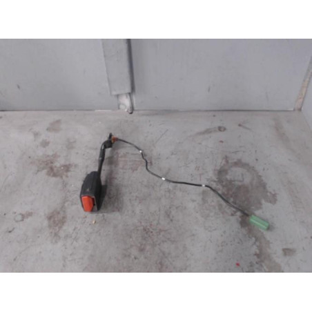 Attache ceinture avant droit VOLVO V 40 2 Photo n°1