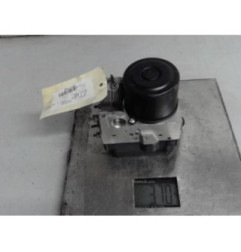 Bloc ABS (freins anti-blocage) LEXUS IS 2 Photo n°1