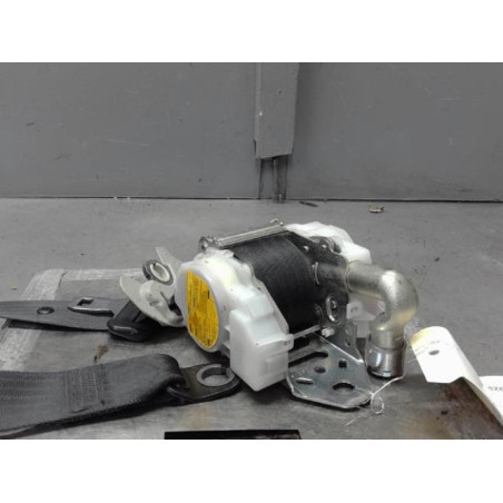 Ceinture avant droit LEXUS IS 2 Photo n°1