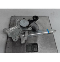 Moteur leve vitre arriere gauche LEXUS IS 2 Photo n°1