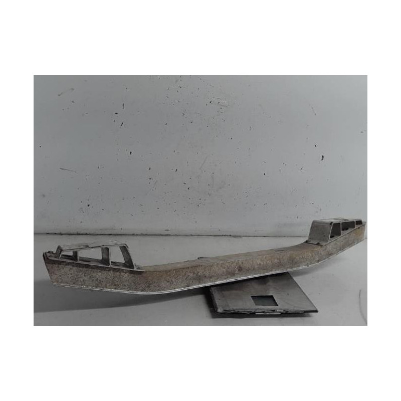 Renfort pare choc arriere (traverse) LEXUS IS 2