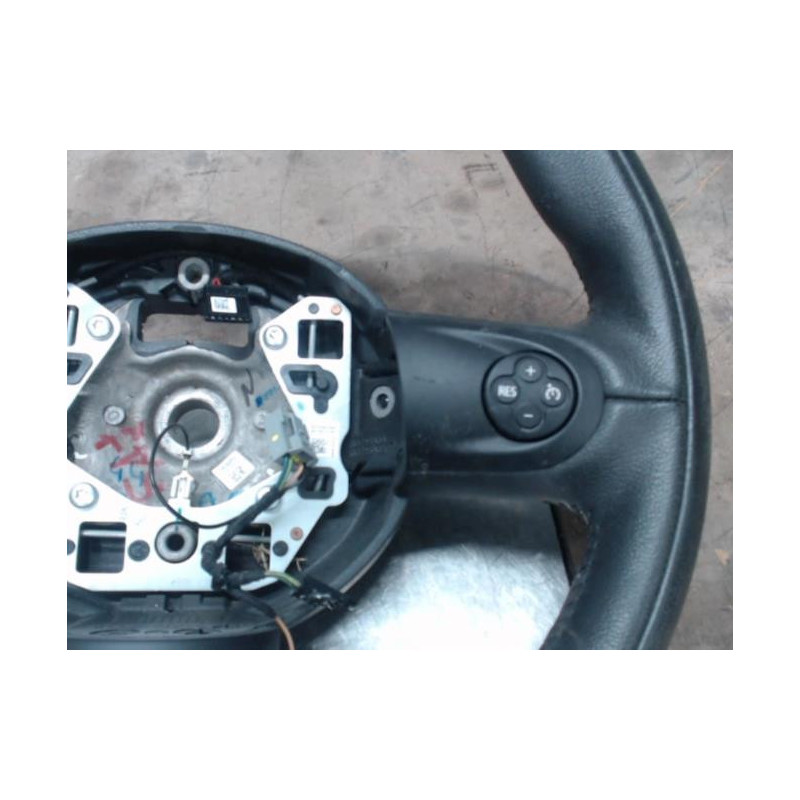 Volant MINI MINI 2 R61