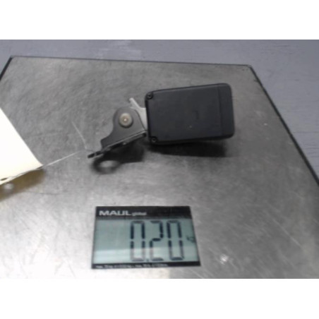 Attache ceinture arriere gauche MITSUBISHI SPACE STAR 3 Photo n°1