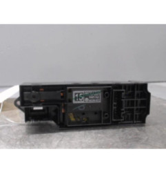 Interrupteur de leve vitre avant gauche MITSUBISHI SPACE STAR 3