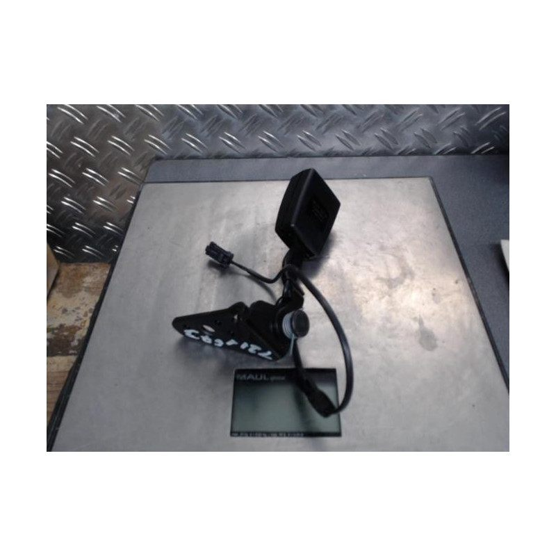 Attache ceinture arriere droit CITROEN C5 2