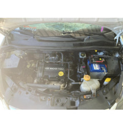Capot OPEL CORSA D Photo n°14