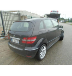 Trappe d'essence MERCEDES CLASSE B 245 Photo n°4