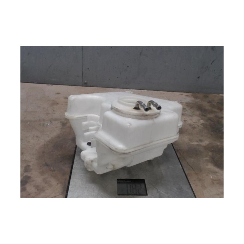 Vase de lave glace MERCEDES CLASSE B 245