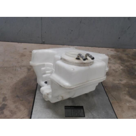 Vase de lave glace MERCEDES CLASSE B 245 Photo n°1