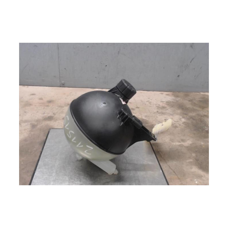 Vase d'expansion MERCEDES CLASSE B 245