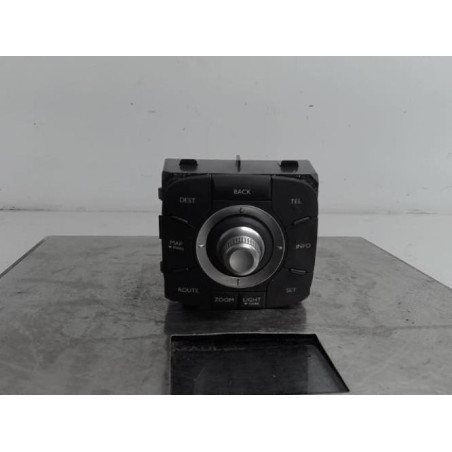 Commande GPS RENAULT LAGUNA 2