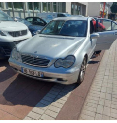 Capot MERCEDES CLASSE C 203 Photo n°8