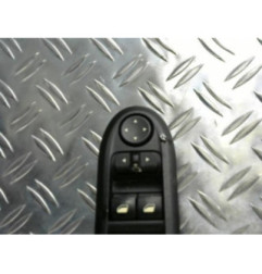 Interrupteur de leve vitre avant gauche PEUGEOT 407 Photo n°1