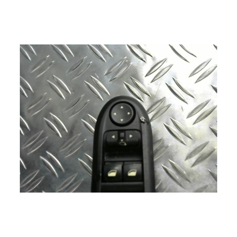 Interrupteur de leve vitre avant gauche PEUGEOT 407