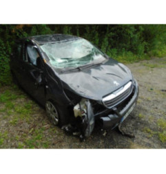 Attache ceinture avant droit PEUGEOT 108 Photo n°3