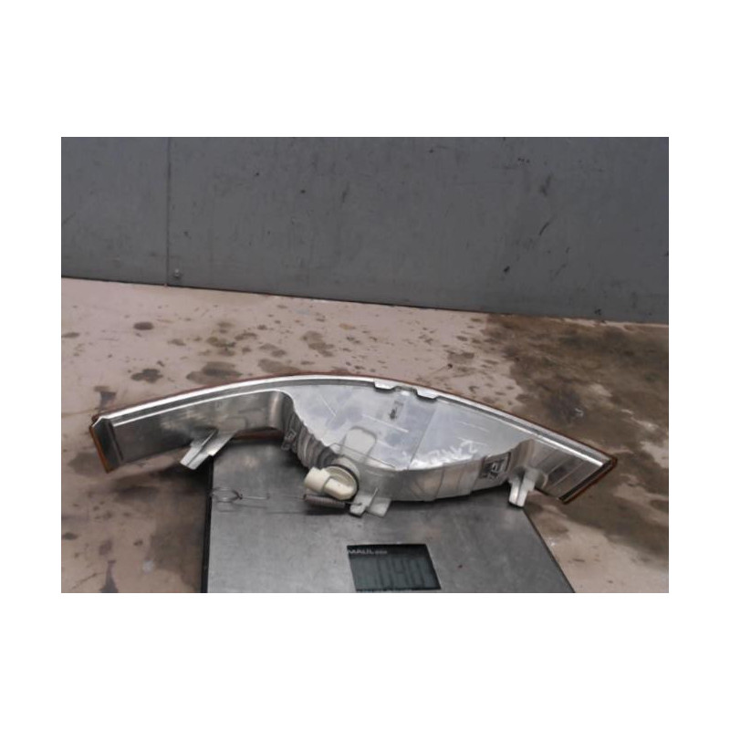 Optique avant secondaire gauche (feux)(clignotant) RENAULT MASTER 2