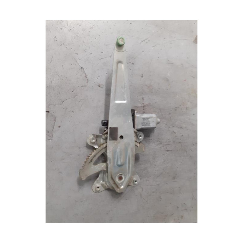 Moteur leve vitre arriere droit TOYOTA RAV4 2