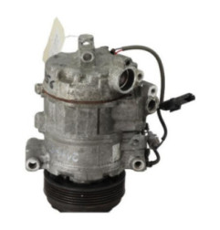 Compresseur clim BMW SERIE 1 E81 Photo n°4