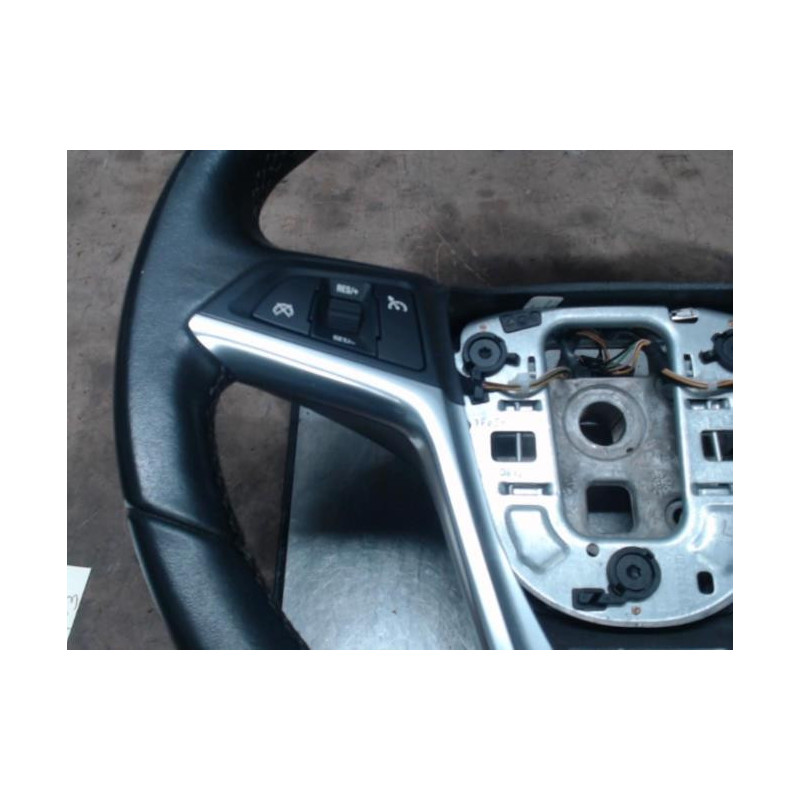 Volant OPEL MERIVA B