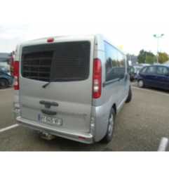 Alternateur OPEL VIVARO 1 Photo n°10