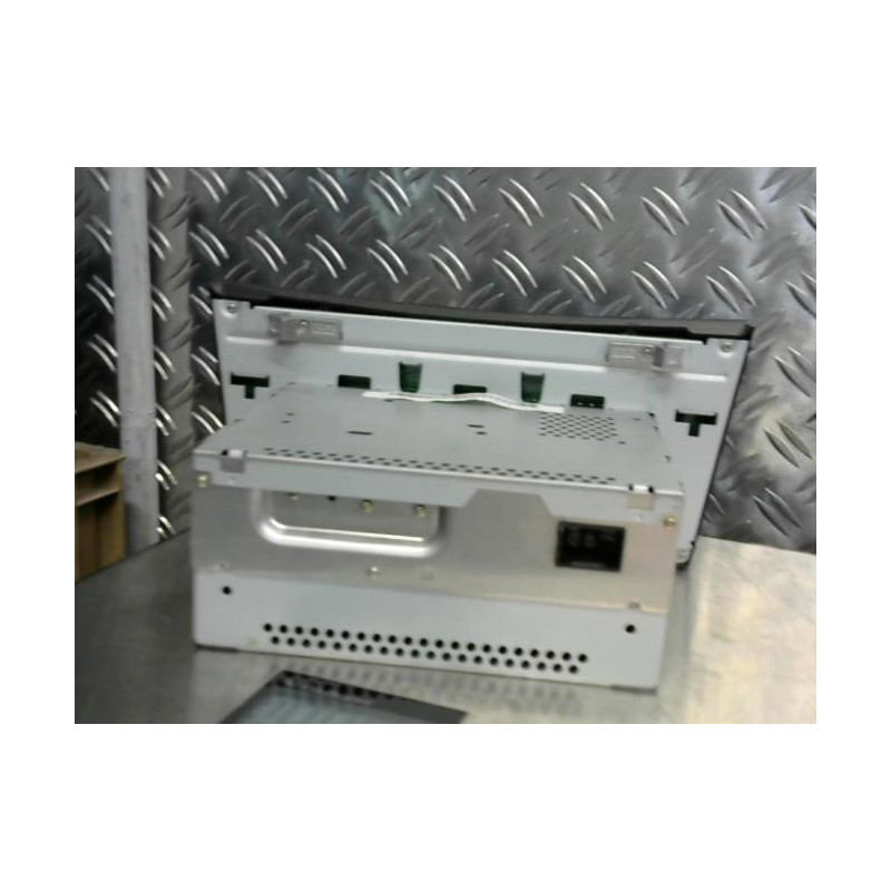 Autoradio d'origine MERCEDES CLASSE E 211