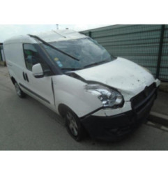 Feu arriere principal gauche (feux) FIAT DOBLO 2 Photo n°4