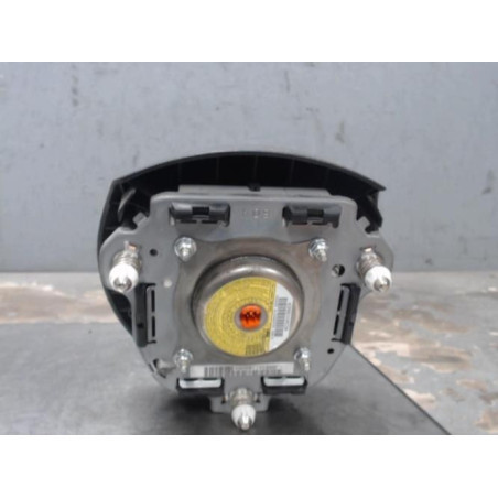 Air bag conducteur TOYOTA VERSO-S Photo n°1