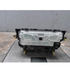 Commande chauffage TOYOTA VERSO-S Photo n°3