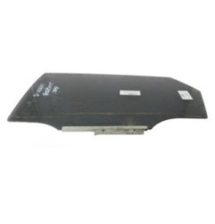 Vitre arriere gauche TOYOTA VERSO-S Photo n°4