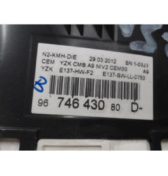 Compteur PEUGEOT 208 Photo n°1