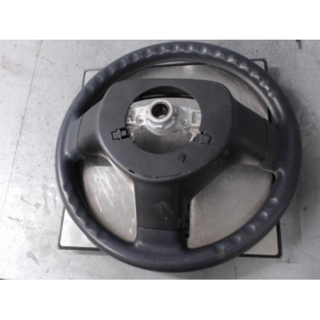 Volant TOYOTA AYGO 1