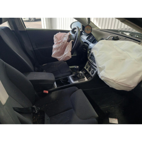 Compteur VOLKSWAGEN PASSAT 5 Photo n°1