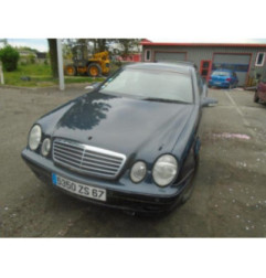 Bouton de warning MERCEDES CLASSE CLK 208 Photo n°5