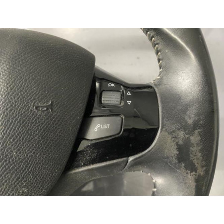 Volant PEUGEOT 308 2 Photo n°1